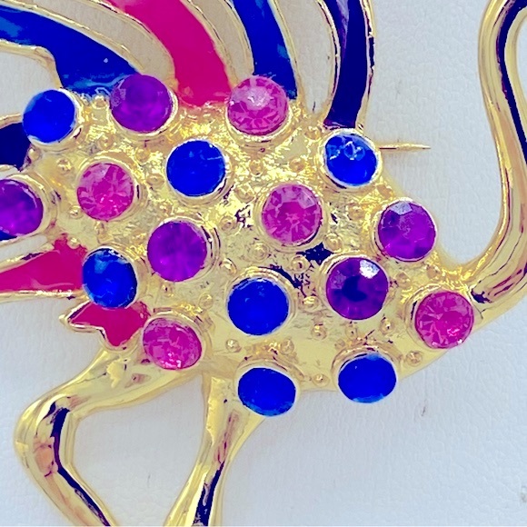 Signed FOX Rhinestone & Enamel Gold Filled Flamingo Pin/Brooch Costume Jewelry - Picture 5 of 6